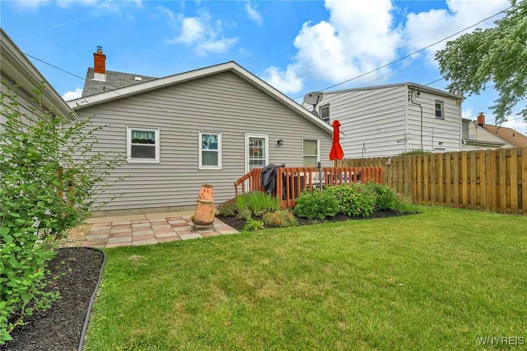 67 Mcparlin Avenue, Cheektowaga, New York 14225, Cheektowaga, New York 14225, 3 Bedrooms Bedrooms, 6 Rooms Rooms,1 BathroomBathrooms,Residential,For Sale,67 Mcparlin Avenue, Cheektowaga, New York 14225,B1627370