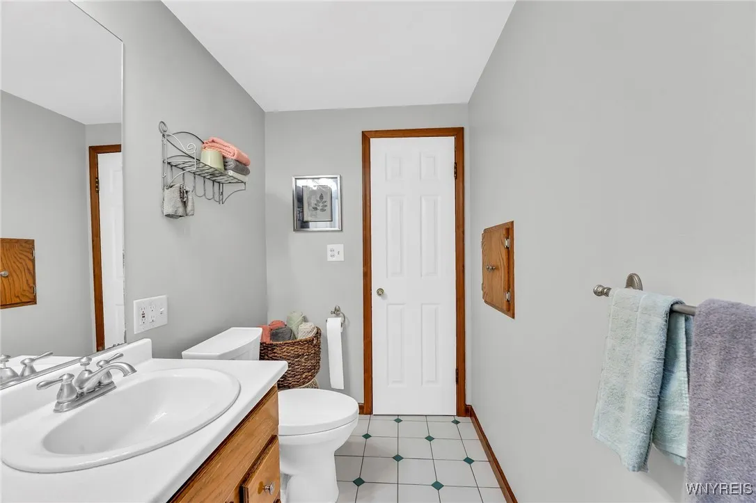 67 Mcparlin Avenue, Cheektowaga, New York 14225, Cheektowaga, New York 14225, 3 Bedrooms Bedrooms, 6 Rooms Rooms,1 BathroomBathrooms,Residential,For Sale,67 Mcparlin Avenue, Cheektowaga, New York 14225,B1627370