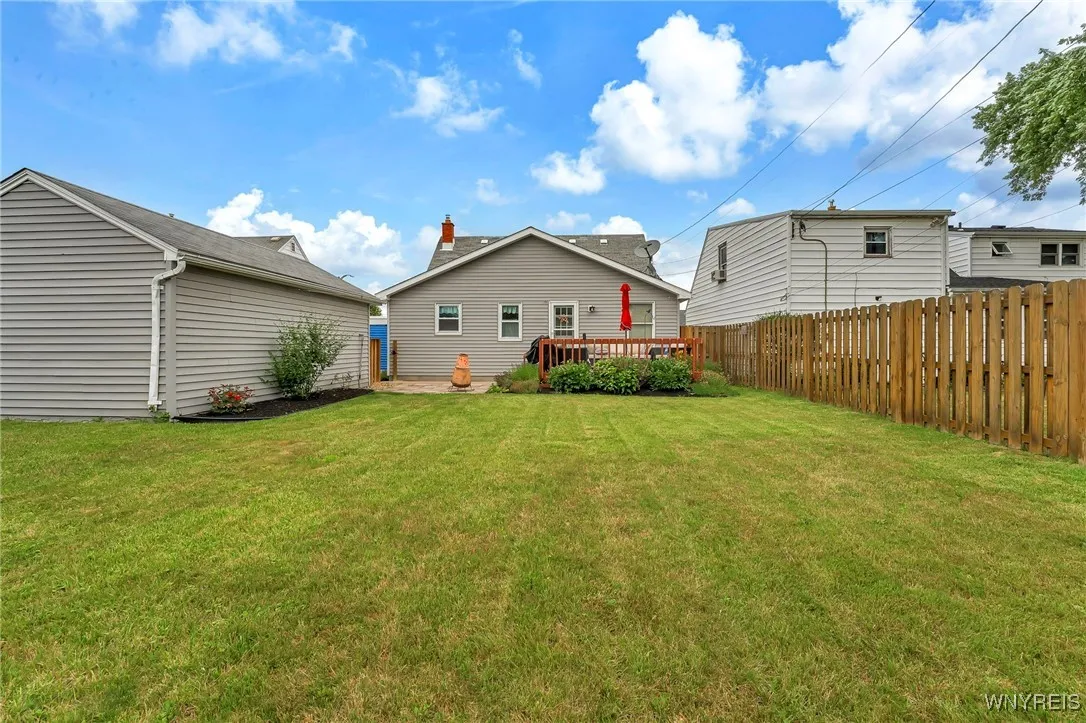 67 Mcparlin Avenue, Cheektowaga, New York 14225, Cheektowaga, New York 14225, 3 Bedrooms Bedrooms, 6 Rooms Rooms,1 BathroomBathrooms,Residential,For Sale,67 Mcparlin Avenue, Cheektowaga, New York 14225,B1627370