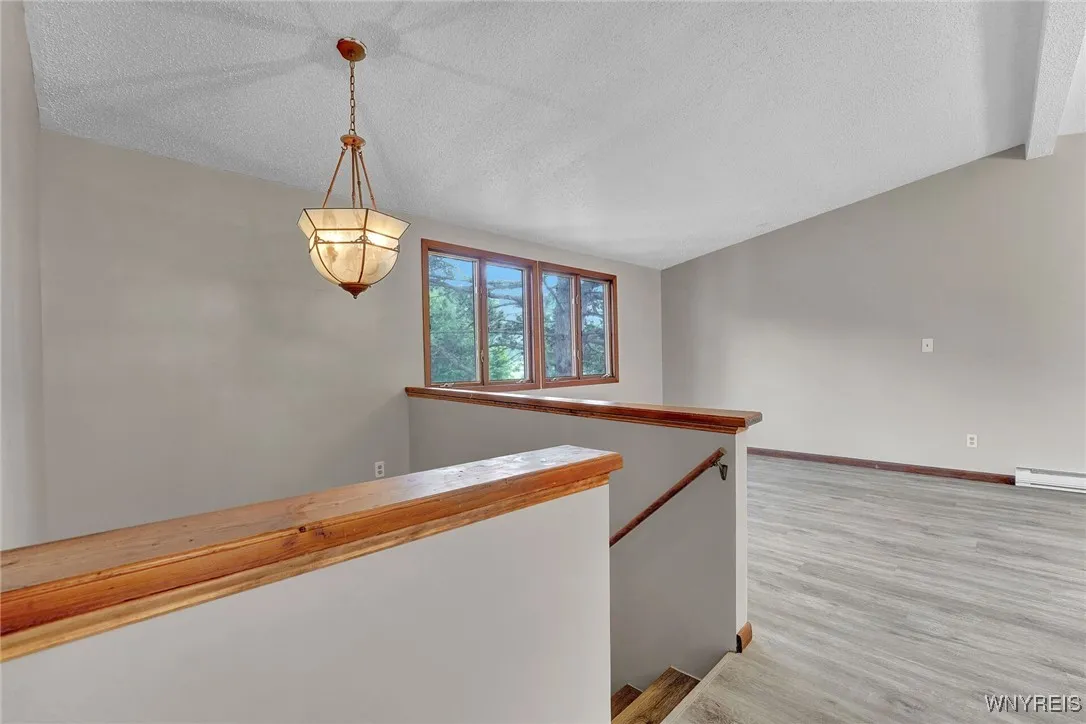 4357 Sunset Court, Lockport Town, New York 14094, Lockport Town, New York 14094, 4 Bedrooms Bedrooms, 7 Rooms Rooms,2 BathroomsBathrooms,Residential,For Sale,4357 Sunset Court, Lockport Town, New York 14094,B1627002