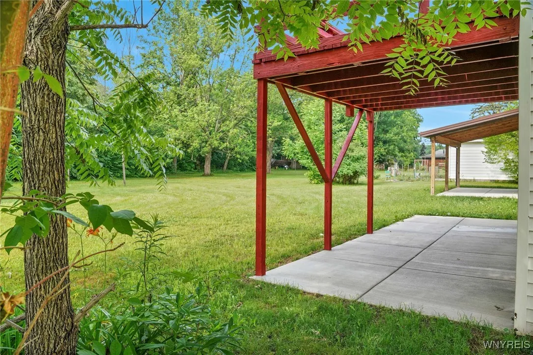 4357 Sunset Court, Lockport Town, New York 14094, Lockport Town, New York 14094, 4 Bedrooms Bedrooms, 7 Rooms Rooms,2 BathroomsBathrooms,Residential,For Sale,4357 Sunset Court, Lockport Town, New York 14094,B1627002