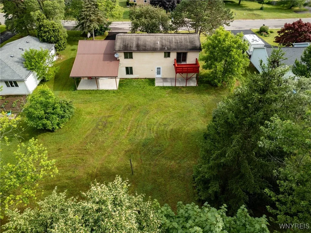 4357 Sunset Court, Lockport Town, New York 14094, Lockport Town, New York 14094, 4 Bedrooms Bedrooms, 7 Rooms Rooms,2 BathroomsBathrooms,Residential,For Sale,4357 Sunset Court, Lockport Town, New York 14094,B1627002