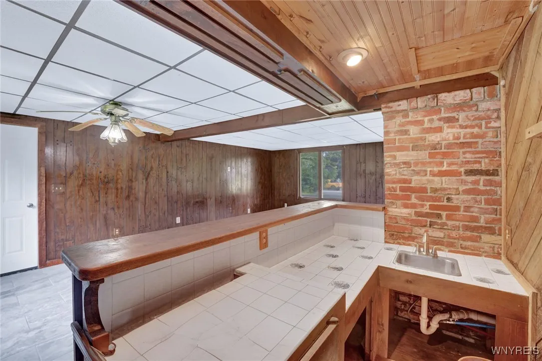 4357 Sunset Court, Lockport Town, New York 14094, Lockport Town, New York 14094, 4 Bedrooms Bedrooms, 7 Rooms Rooms,2 BathroomsBathrooms,Residential,For Sale,4357 Sunset Court, Lockport Town, New York 14094,B1627002