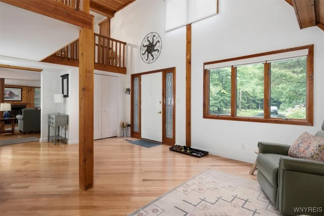 68 Hardwood Court, Concord, New York 14069, Concord, New York 14069, 3 Bedrooms Bedrooms, 10 Rooms Rooms,2 BathroomsBathrooms,Residential,For Sale,68 Hardwood Court, Concord, New York 14069,B1627029