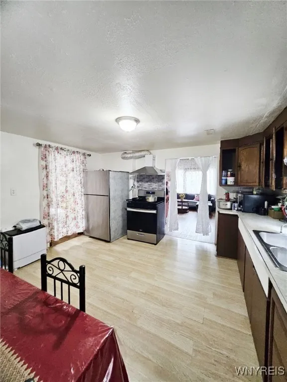 64 Sweet Avenue, Buffalo, New York 14212, Buffalo, New York 14212, 5 Bedrooms Bedrooms, ,2 BathroomsBathrooms,Residential,For Sale,64 Sweet Avenue, Buffalo, New York 14212,B1627400
