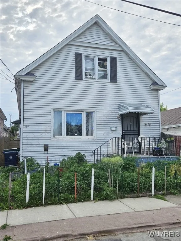 64 Sweet Avenue, Buffalo, New York 14212, Buffalo, New York 14212, 5 Bedrooms Bedrooms, ,2 BathroomsBathrooms,Residential,For Sale,64 Sweet Avenue, Buffalo, New York 14212,B1627400