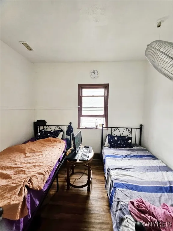 64 Sweet Avenue, Buffalo, New York 14212, Buffalo, New York 14212, 5 Bedrooms Bedrooms, ,2 BathroomsBathrooms,Residential,For Sale,64 Sweet Avenue, Buffalo, New York 14212,B1627400
