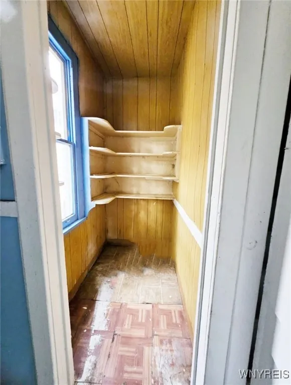 24 Sweet Avenue, Buffalo, New York 14212, Buffalo, New York 14212, 4 Bedrooms Bedrooms, ,2 BathroomsBathrooms,Residential,For Sale,24 Sweet Avenue, Buffalo, New York 14212,B1627384