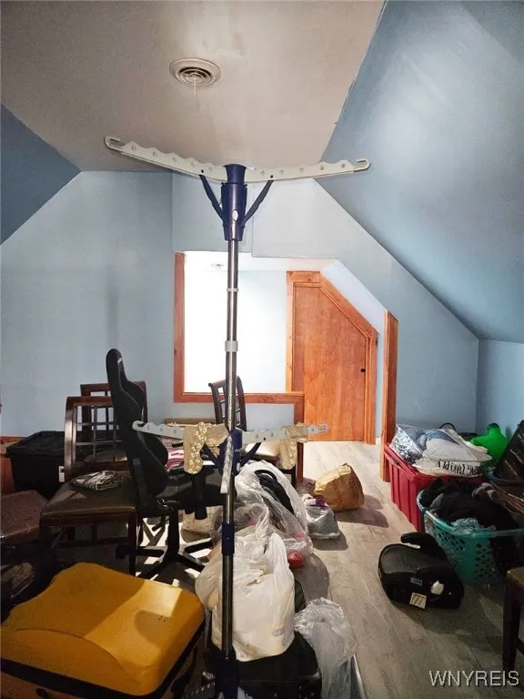 24 Sweet Avenue, Buffalo, New York 14212, Buffalo, New York 14212, 4 Bedrooms Bedrooms, ,2 BathroomsBathrooms,Residential,For Sale,24 Sweet Avenue, Buffalo, New York 14212,B1627384