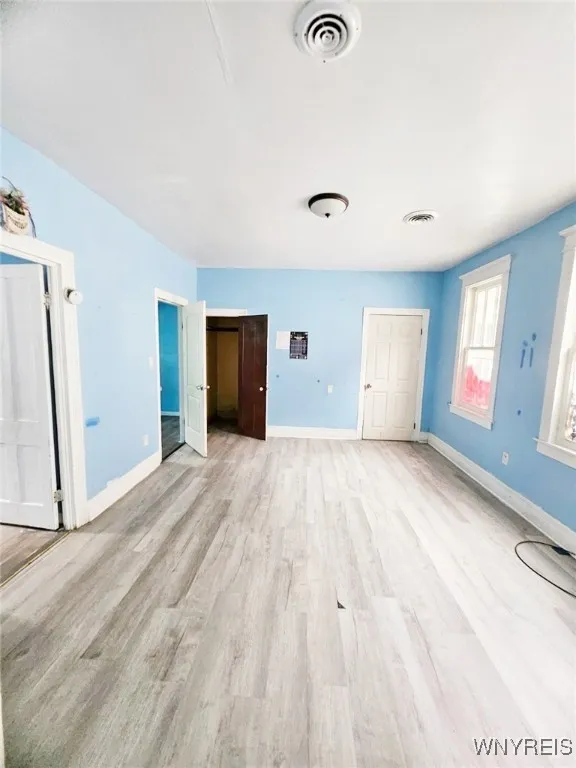 24 Sweet Avenue, Buffalo, New York 14212, Buffalo, New York 14212, 4 Bedrooms Bedrooms, ,2 BathroomsBathrooms,Residential,For Sale,24 Sweet Avenue, Buffalo, New York 14212,B1627384