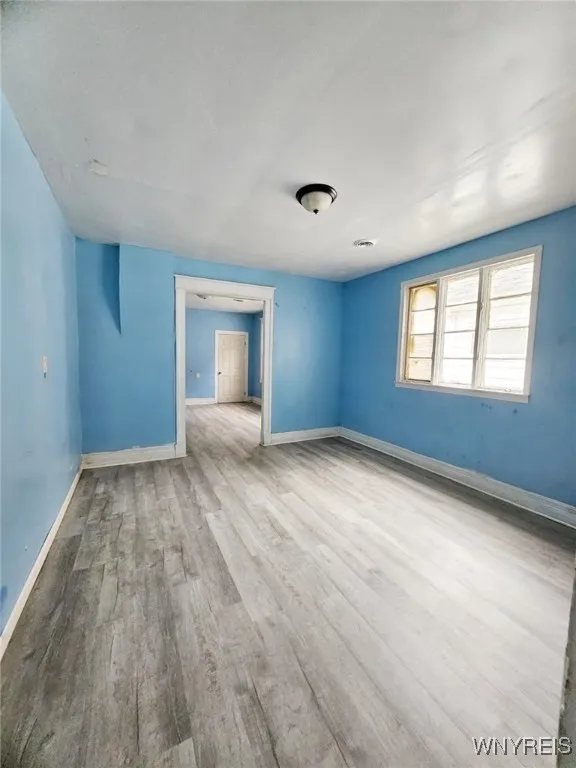 24 Sweet Avenue, Buffalo, New York 14212, Buffalo, New York 14212, 4 Bedrooms Bedrooms, ,2 BathroomsBathrooms,Residential,For Sale,24 Sweet Avenue, Buffalo, New York 14212,B1627384