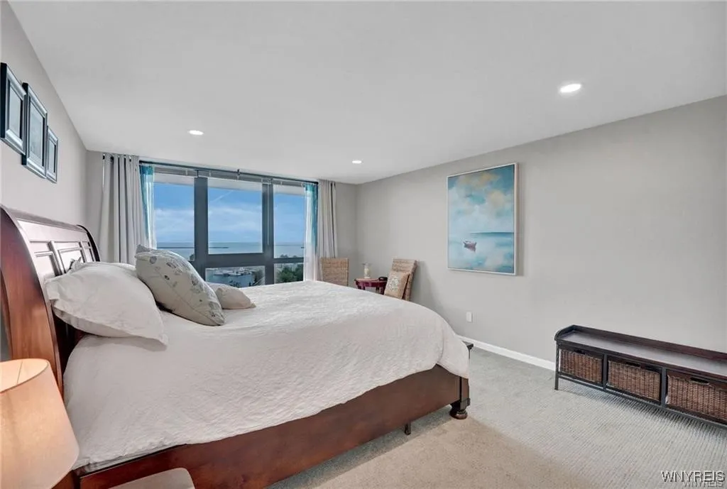 803 Admirals Walk 803, Buffalo, New York 14202, Buffalo, New York 14202, 2 Bedrooms Bedrooms, 5 Rooms Rooms,2 BathroomsBathrooms,Residential,For Sale,803 Admirals Walk 803, Buffalo, New York 14202,B1627439