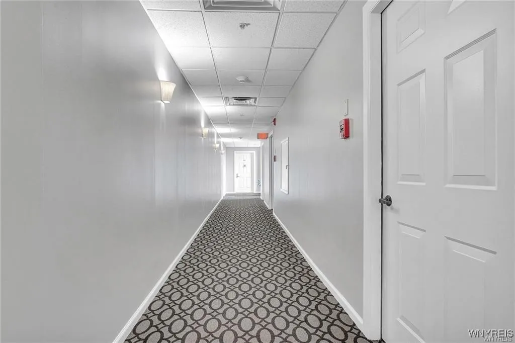 803 Admirals Walk 803, Buffalo, New York 14202, Buffalo, New York 14202, 2 Bedrooms Bedrooms, 5 Rooms Rooms,2 BathroomsBathrooms,Residential,For Sale,803 Admirals Walk 803, Buffalo, New York 14202,B1627439