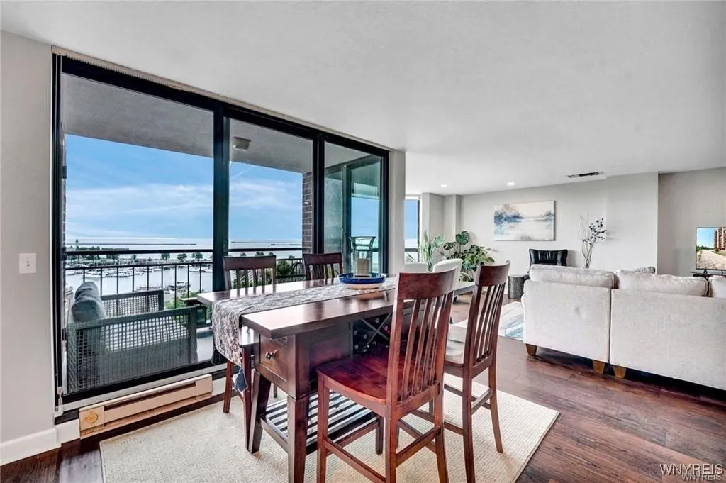 803 Admirals Walk 803, Buffalo, New York 14202, Buffalo, New York 14202, 2 Bedrooms Bedrooms, 5 Rooms Rooms,2 BathroomsBathrooms,Residential,For Sale,803 Admirals Walk 803, Buffalo, New York 14202,B1627439