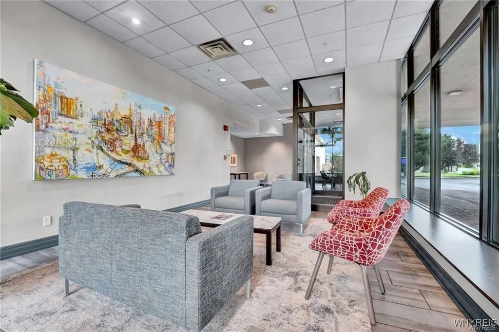 803 Admirals Walk 803, Buffalo, New York 14202, Buffalo, New York 14202, 2 Bedrooms Bedrooms, 5 Rooms Rooms,2 BathroomsBathrooms,Residential,For Sale,803 Admirals Walk 803, Buffalo, New York 14202,B1627439