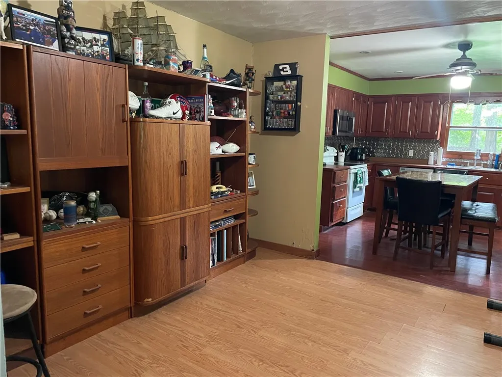 5454 Wolf Run Road, Campbell, New York 14821, Campbell, New York 14821, 3 Bedrooms Bedrooms, 7 Rooms Rooms,2 BathroomsBathrooms,Residential,For Sale,5454 Wolf Run Road, Campbell, New York 14821,R1627337