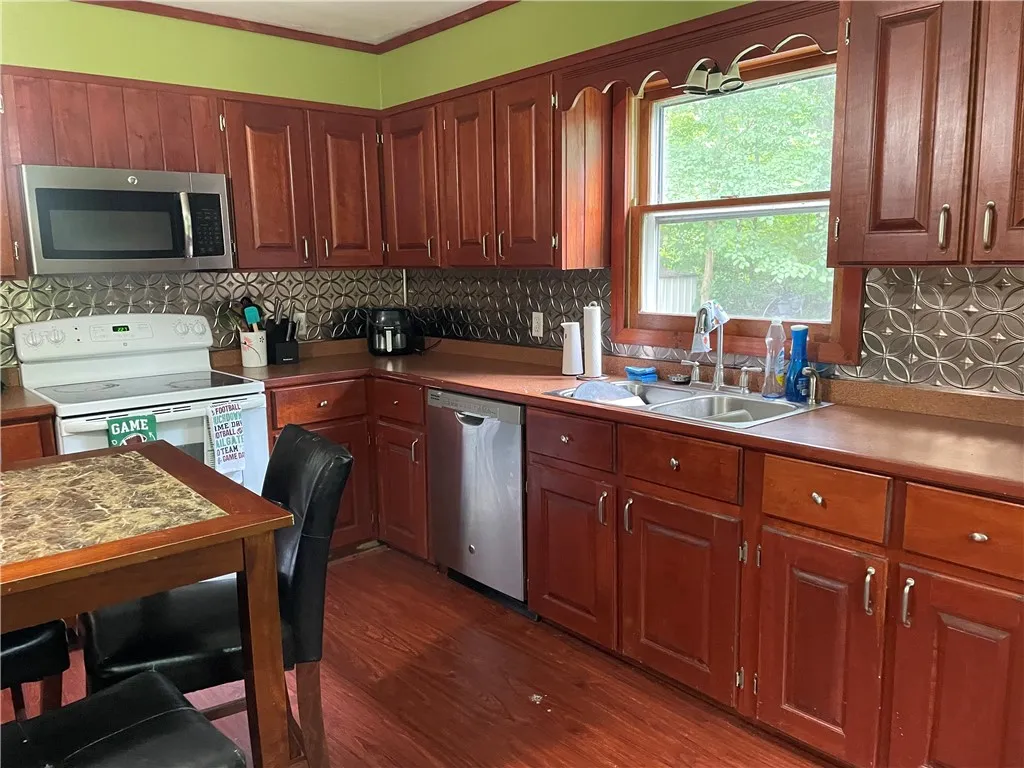 5454 Wolf Run Road, Campbell, New York 14821, Campbell, New York 14821, 3 Bedrooms Bedrooms, 7 Rooms Rooms,2 BathroomsBathrooms,Residential,For Sale,5454 Wolf Run Road, Campbell, New York 14821,R1627337