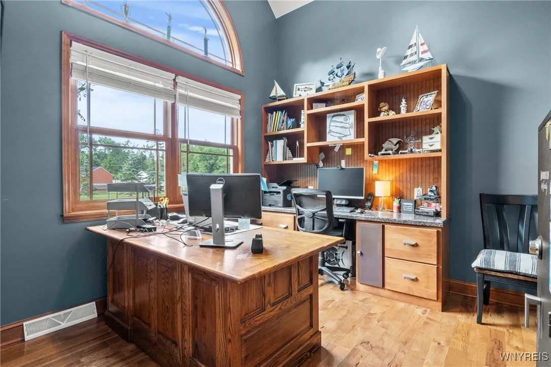 236 Michael Road, West Seneca, New York 14127, West Seneca, New York 14127, 5 Bedrooms Bedrooms, 15 Rooms Rooms,3 BathroomsBathrooms,Residential,For Sale,236 Michael Road, West Seneca, New York 14127,B1627450
