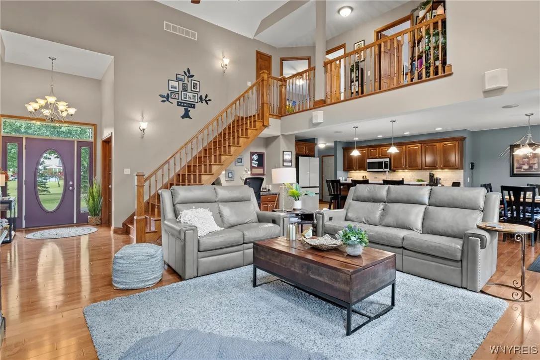 236 Michael Road, West Seneca, New York 14127, West Seneca, New York 14127, 5 Bedrooms Bedrooms, 15 Rooms Rooms,3 BathroomsBathrooms,Residential,For Sale,236 Michael Road, West Seneca, New York 14127,B1627450