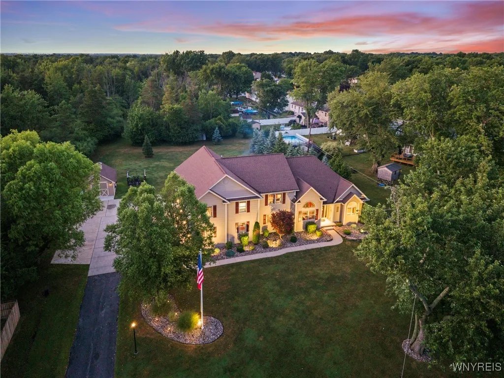 236 Michael Road, West Seneca, New York 14127, West Seneca, New York 14127, 5 Bedrooms Bedrooms, 15 Rooms Rooms,3 BathroomsBathrooms,Residential,For Sale,236 Michael Road, West Seneca, New York 14127,B1627450