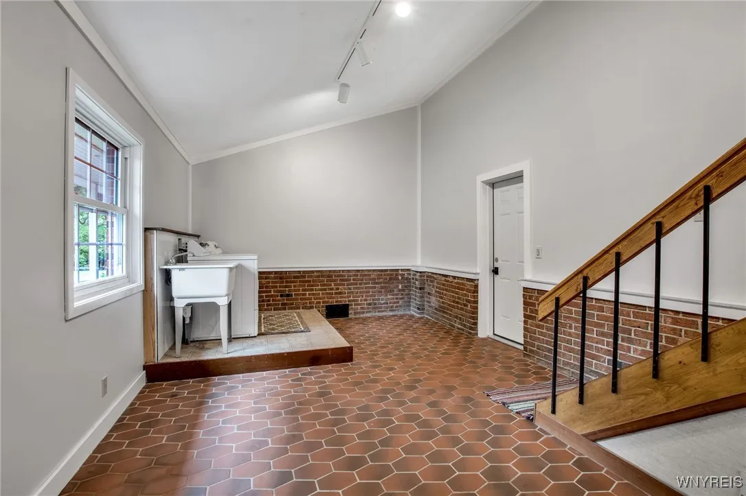 1750 Woodard Road, Elma, New York 14059, Elma, New York 14059, 7 Bedrooms Bedrooms, 22 Rooms Rooms,6 BathroomsBathrooms,Residential,For Sale,1750 Woodard Road, Elma, New York 14059,B1627303