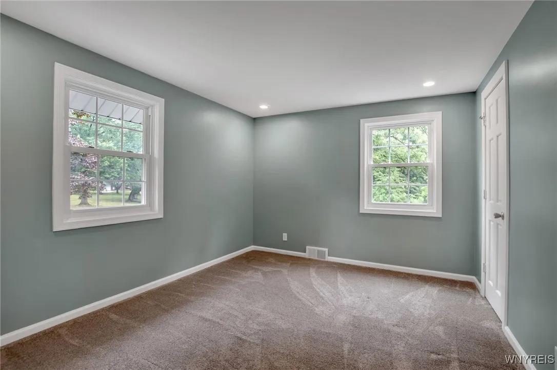 1750 Woodard Road, Elma, New York 14059, Elma, New York 14059, 7 Bedrooms Bedrooms, 22 Rooms Rooms,6 BathroomsBathrooms,Residential,For Sale,1750 Woodard Road, Elma, New York 14059,B1627303