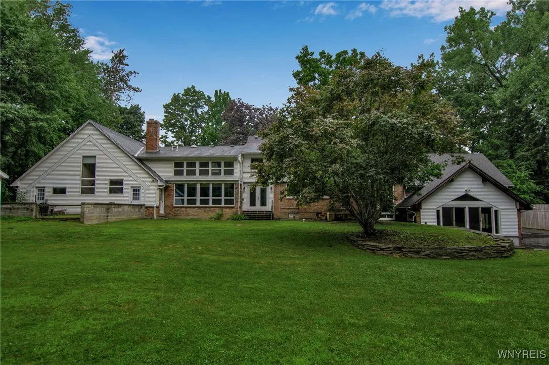 1750 Woodard Road, Elma, New York 14059, Elma, New York 14059, 7 Bedrooms Bedrooms, 22 Rooms Rooms,6 BathroomsBathrooms,Residential,For Sale,1750 Woodard Road, Elma, New York 14059,B1627303
