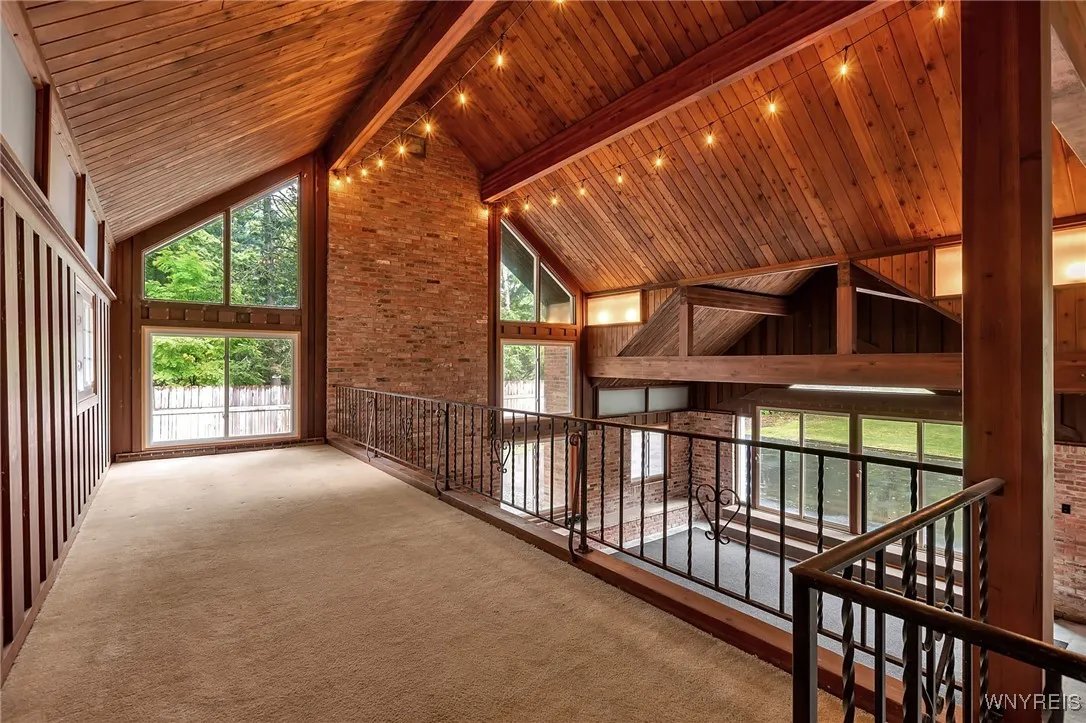 1750 Woodard Road, Elma, New York 14059, Elma, New York 14059, 7 Bedrooms Bedrooms, 22 Rooms Rooms,6 BathroomsBathrooms,Residential,For Sale,1750 Woodard Road, Elma, New York 14059,B1627303