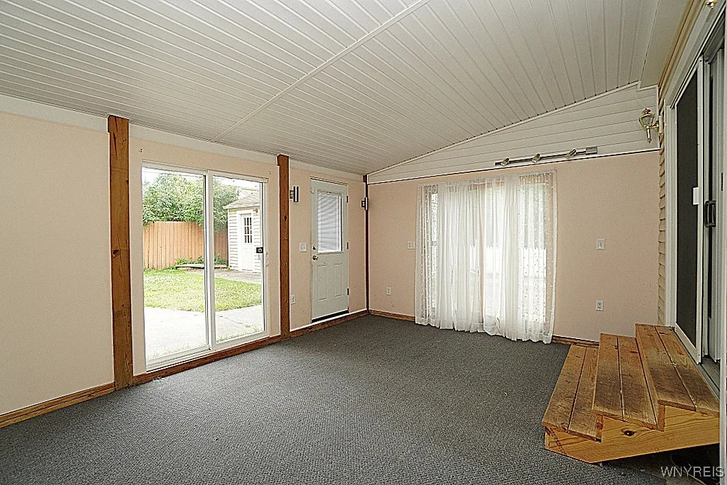 Sun room
