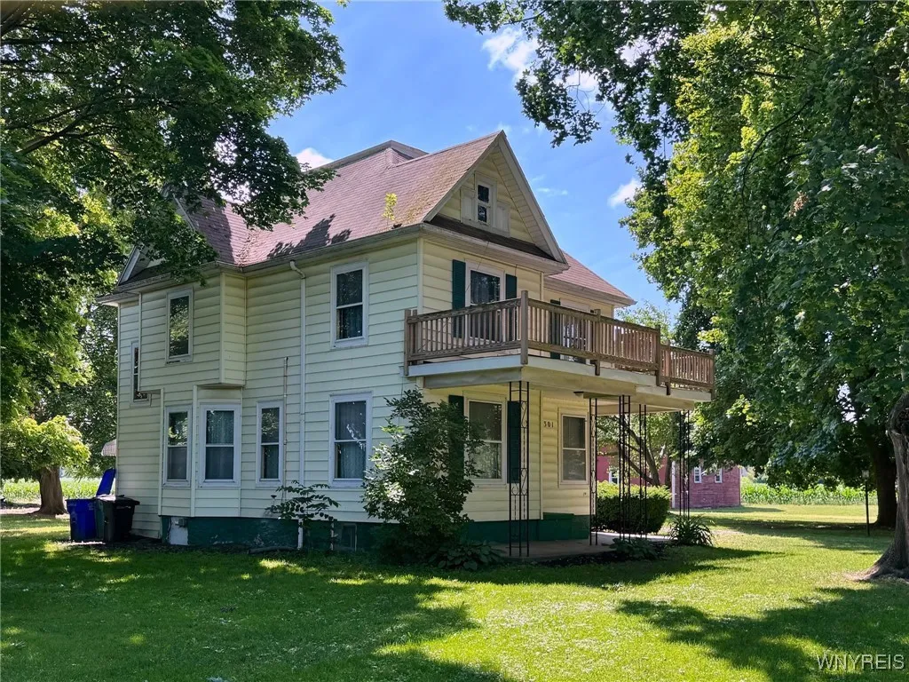 2301 Coomer Road, Newfane, New York 14028, Newfane, New York 14028, 3 Bedrooms Bedrooms, 8 Rooms Rooms,1 BathroomBathrooms,Residential,For Sale,2301 Coomer Road, Newfane, New York 14028,B1627372