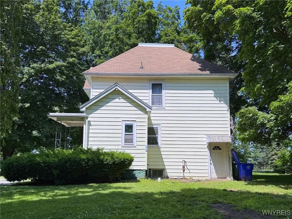 2301 Coomer Road, Newfane, New York 14028, Newfane, New York 14028, 3 Bedrooms Bedrooms, 8 Rooms Rooms,1 BathroomBathrooms,Residential,For Sale,2301 Coomer Road, Newfane, New York 14028,B1627372