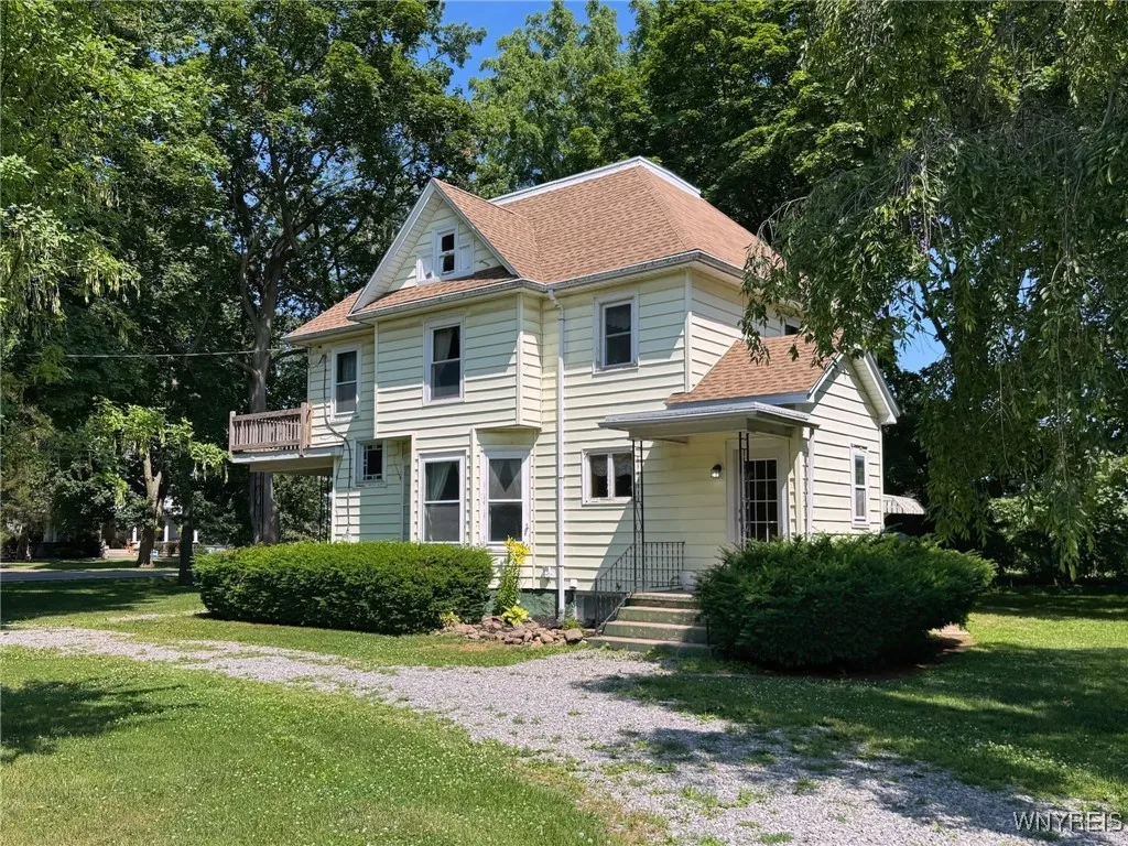 2301 Coomer Road, Newfane, New York 14028, Newfane, New York 14028, 3 Bedrooms Bedrooms, 8 Rooms Rooms,1 BathroomBathrooms,Residential,For Sale,2301 Coomer Road, Newfane, New York 14028,B1627372