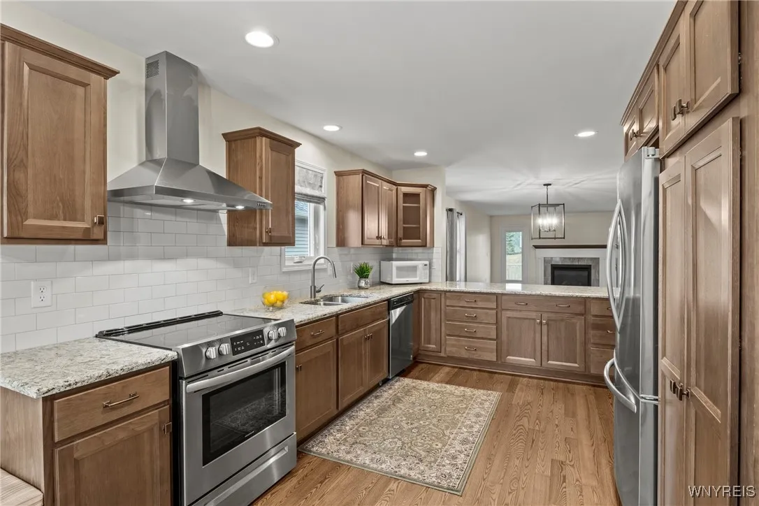 11 Henslow, Lancaster, New York 14086, Lancaster, New York 14086, 2 Bedrooms Bedrooms, 5 Rooms Rooms,2 BathroomsBathrooms,Residential,For Sale,11 Henslow, Lancaster, New York 14086,B1625427