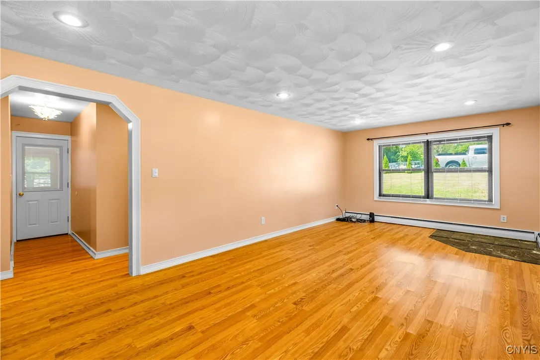 10494 Miller Road, Deerfield, New York 13502, Deerfield, New York 13502, 5 Bedrooms Bedrooms, 9 Rooms Rooms,4 BathroomsBathrooms,Residential,For Sale,10494 Miller Road, Deerfield, New York 13502,S1627415