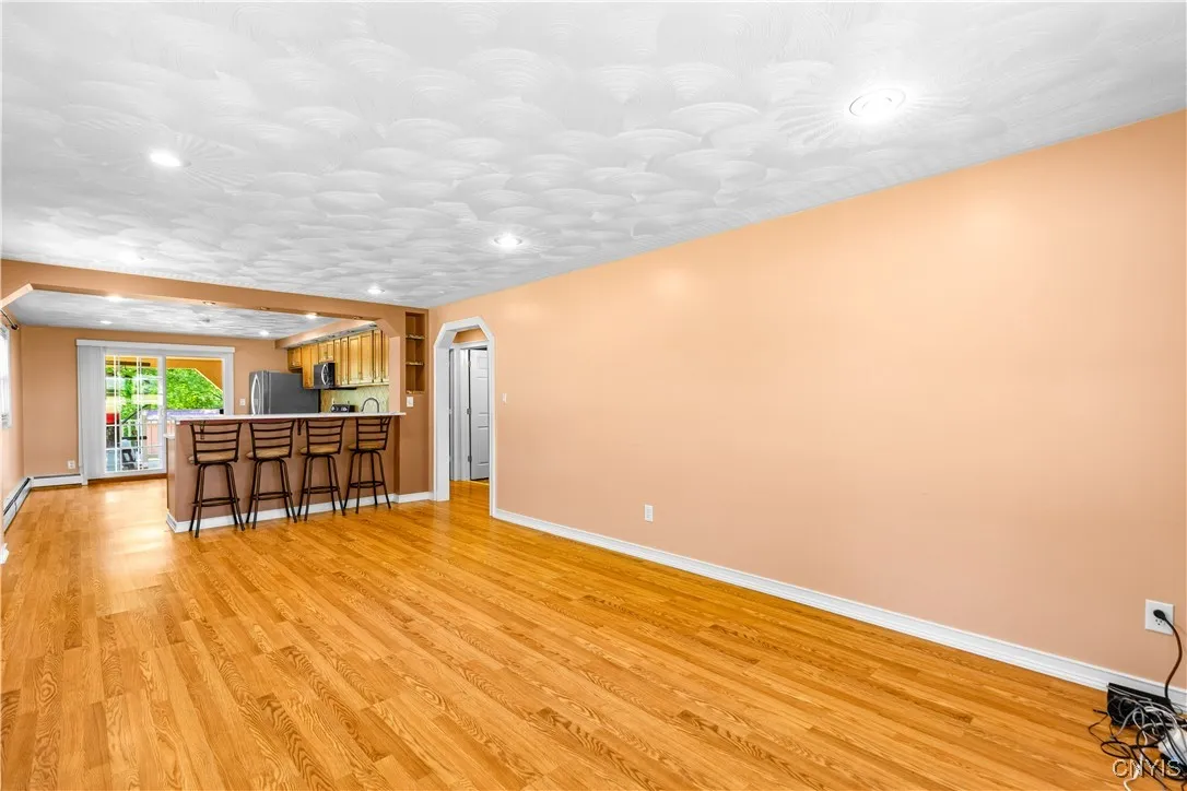 10494 Miller Road, Deerfield, New York 13502, Deerfield, New York 13502, 6 Bedrooms Bedrooms, 9 Rooms Rooms,4 BathroomsBathrooms,Residential,For Sale,10494 Miller Road, Deerfield, New York 13502,0,S1627415