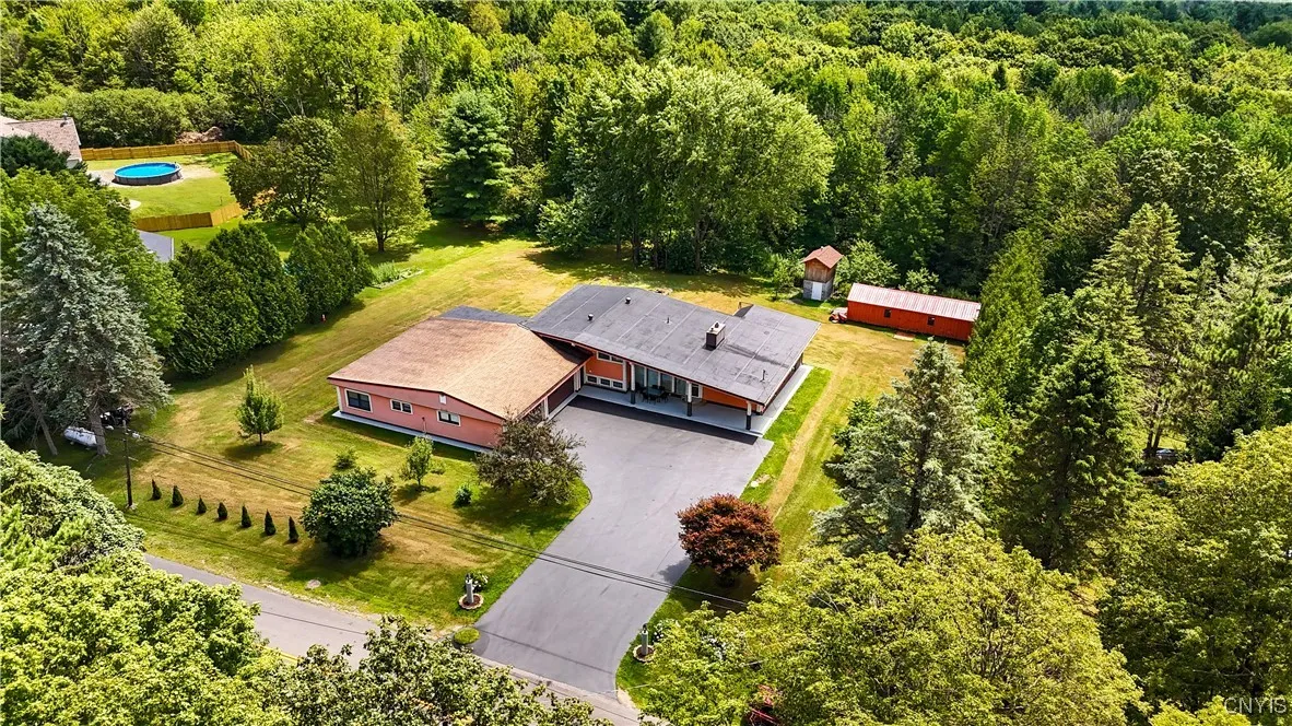 10494 Miller Road, Deerfield, New York 13502, Deerfield, New York 13502, 5 Bedrooms Bedrooms, 9 Rooms Rooms,4 BathroomsBathrooms,Residential,For Sale,10494 Miller Road, Deerfield, New York 13502,S1627415