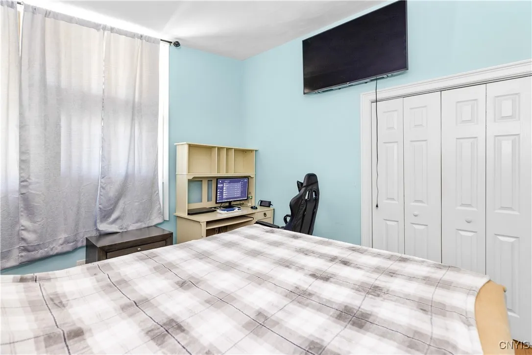 10494 Miller Road, Deerfield, New York 13502, Deerfield, New York 13502, 5 Bedrooms Bedrooms, 9 Rooms Rooms,4 BathroomsBathrooms,Residential,For Sale,10494 Miller Road, Deerfield, New York 13502,S1627415