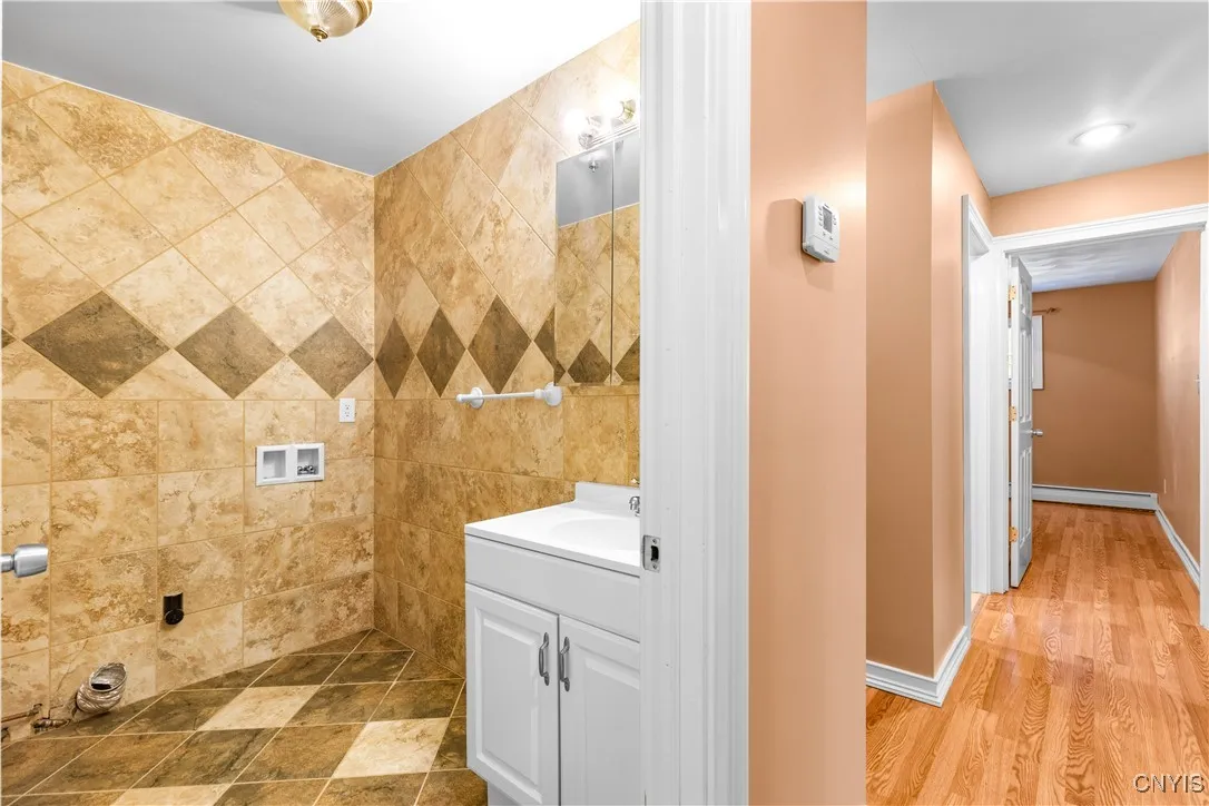 10494 Miller Road, Deerfield, New York 13502, Deerfield, New York 13502, 5 Bedrooms Bedrooms, 9 Rooms Rooms,4 BathroomsBathrooms,Residential,For Sale,10494 Miller Road, Deerfield, New York 13502,S1627415