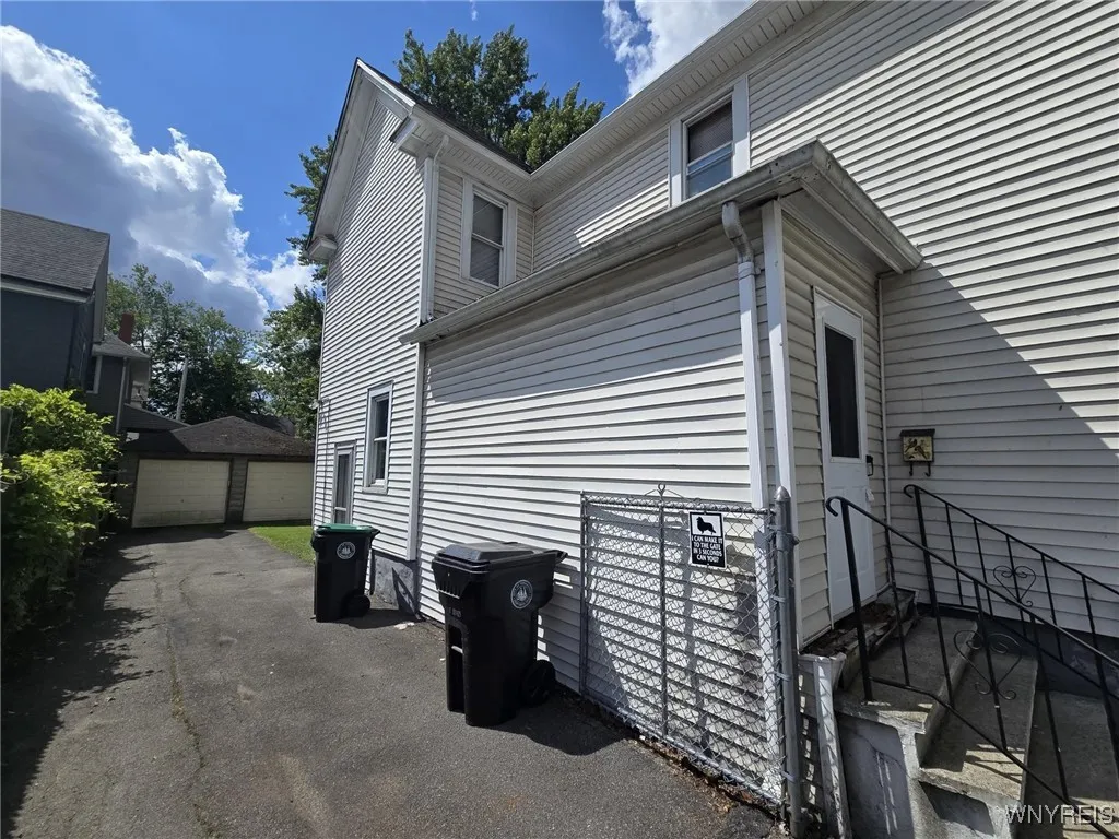 49 Fletcher Street, Tonawanda, New York 14150, Tonawanda, New York 14150, 4 Bedrooms Bedrooms, 8 Rooms Rooms,2 BathroomsBathrooms,Residential,For Sale,49 Fletcher Street, Tonawanda, New York 14150,B1627166