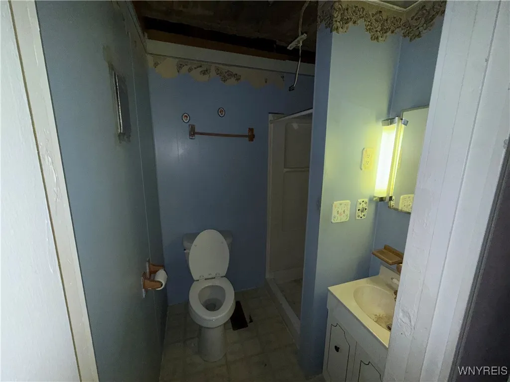 49 Fletcher Street, Tonawanda, New York 14150, Tonawanda, New York 14150, 4 Bedrooms Bedrooms, 8 Rooms Rooms,2 BathroomsBathrooms,Residential,For Sale,49 Fletcher Street, Tonawanda, New York 14150,B1627166