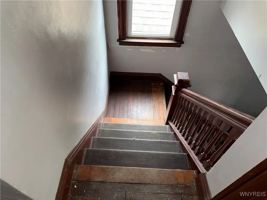 49 Fletcher Street, Tonawanda, New York 14150, Tonawanda, New York 14150, 4 Bedrooms Bedrooms, 8 Rooms Rooms,2 BathroomsBathrooms,Residential,For Sale,49 Fletcher Street, Tonawanda, New York 14150,B1627166