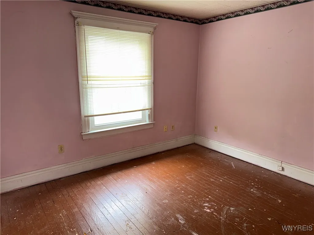 49 Fletcher Street, Tonawanda, New York 14150, Tonawanda, New York 14150, 4 Bedrooms Bedrooms, 8 Rooms Rooms,2 BathroomsBathrooms,Residential,For Sale,49 Fletcher Street, Tonawanda, New York 14150,B1627166