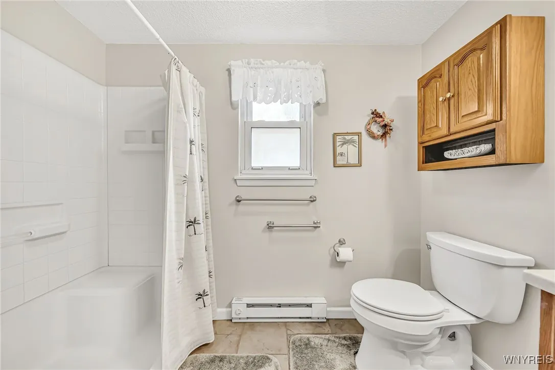 45 Forestview Drive, Lancaster, New York 14043, Lancaster, New York 14043, 3 Bedrooms Bedrooms, 6 Rooms Rooms,1 BathroomBathrooms,Residential,For Sale,45 Forestview Drive, Lancaster, New York 14043,B1627333