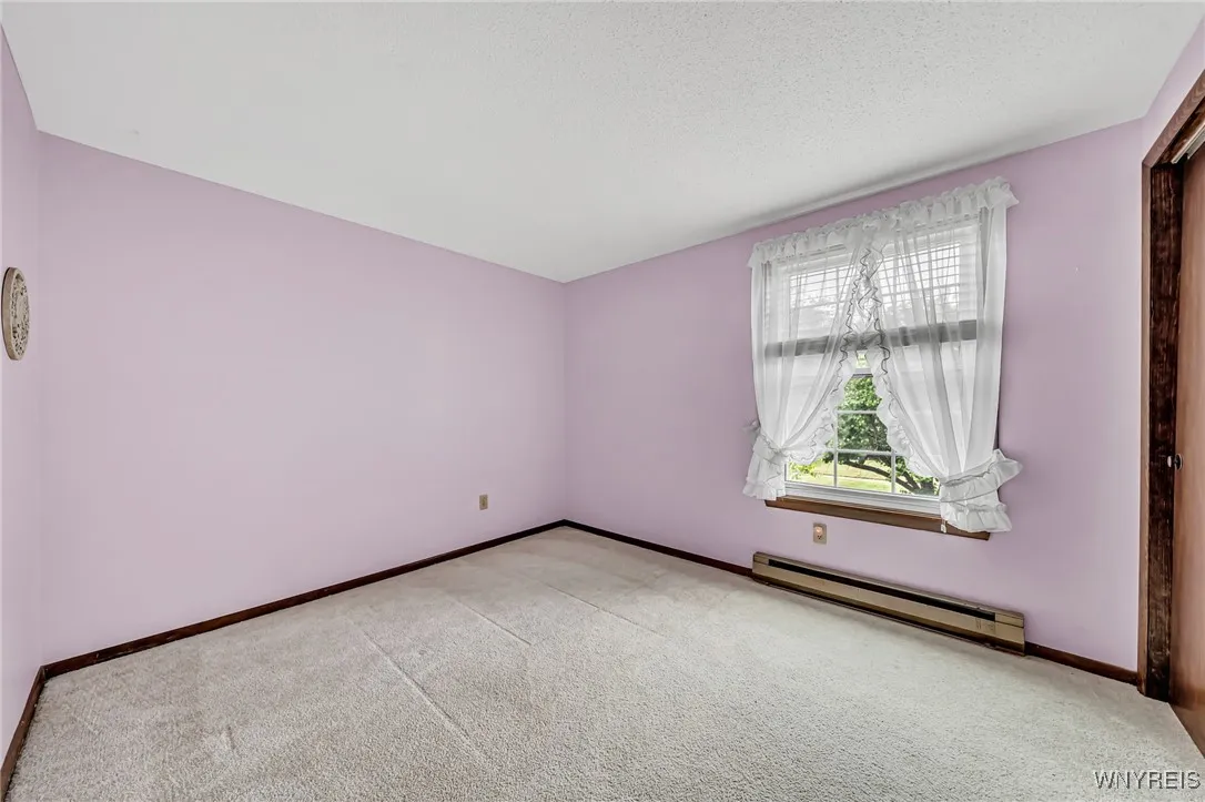 45 Forestview Drive, Lancaster, New York 14043, Lancaster, New York 14043, 3 Bedrooms Bedrooms, 6 Rooms Rooms,1 BathroomBathrooms,Residential,For Sale,45 Forestview Drive, Lancaster, New York 14043,B1627333