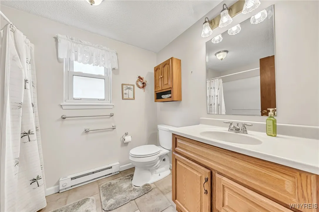 45 Forestview Drive, Lancaster, New York 14043, Lancaster, New York 14043, 3 Bedrooms Bedrooms, 6 Rooms Rooms,1 BathroomBathrooms,Residential,For Sale,45 Forestview Drive, Lancaster, New York 14043,B1627333
