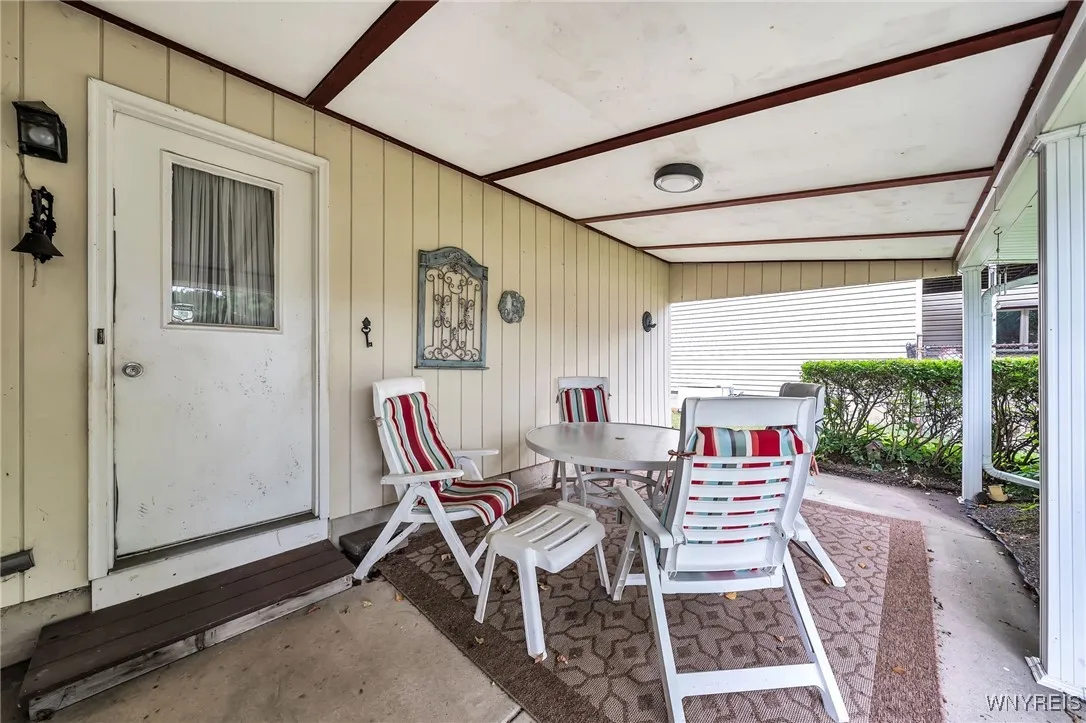 45 Forestview Drive, Lancaster, New York 14043, Lancaster, New York 14043, 3 Bedrooms Bedrooms, 6 Rooms Rooms,1 BathroomBathrooms,Residential,For Sale,45 Forestview Drive, Lancaster, New York 14043,B1627333