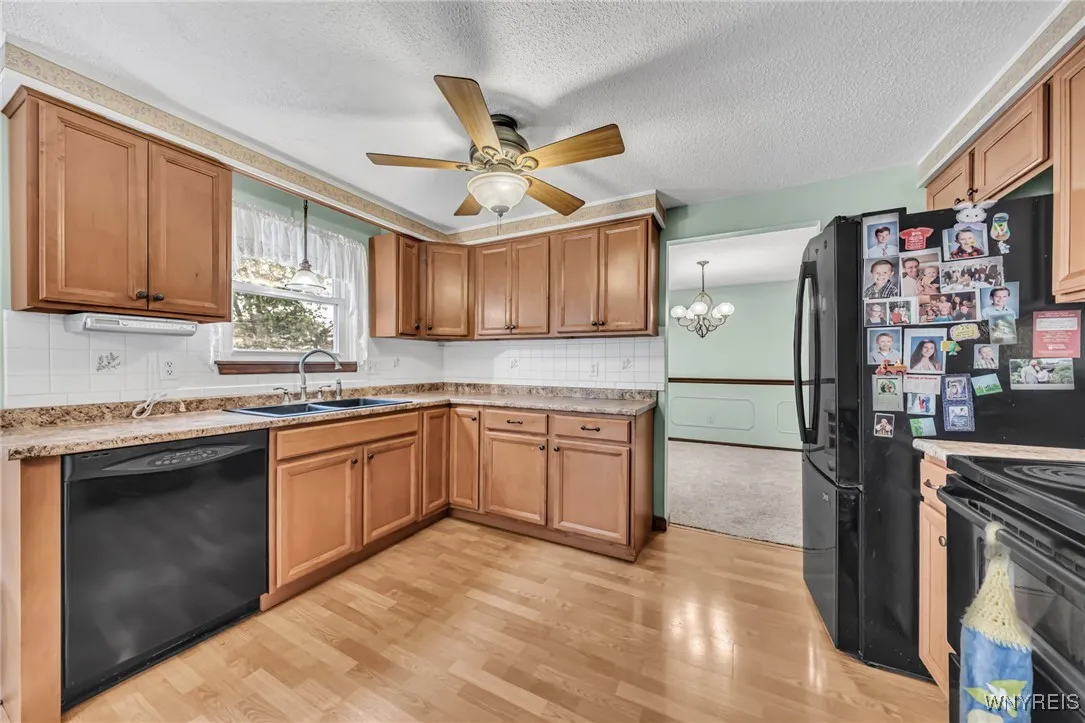 45 Forestview Drive, Lancaster, New York 14043, Lancaster, New York 14043, 3 Bedrooms Bedrooms, 6 Rooms Rooms,1 BathroomBathrooms,Residential,For Sale,45 Forestview Drive, Lancaster, New York 14043,B1627333