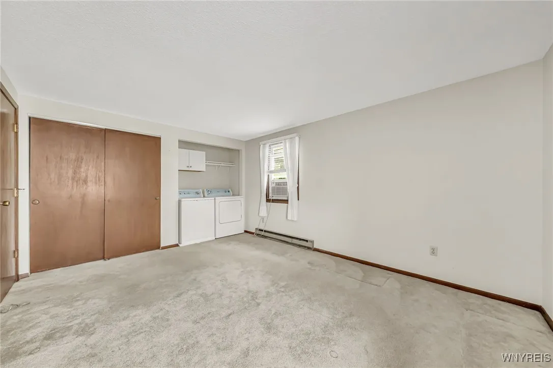 45 Forestview Drive, Lancaster, New York 14043, Lancaster, New York 14043, 3 Bedrooms Bedrooms, 6 Rooms Rooms,1 BathroomBathrooms,Residential,For Sale,45 Forestview Drive, Lancaster, New York 14043,B1627333