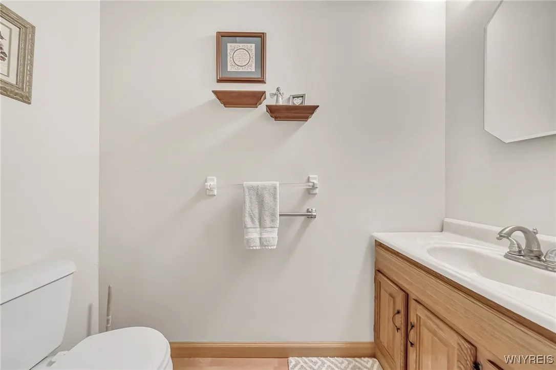 45 Forestview Drive, Lancaster, New York 14043, Lancaster, New York 14043, 3 Bedrooms Bedrooms, 6 Rooms Rooms,1 BathroomBathrooms,Residential,For Sale,45 Forestview Drive, Lancaster, New York 14043,B1627333