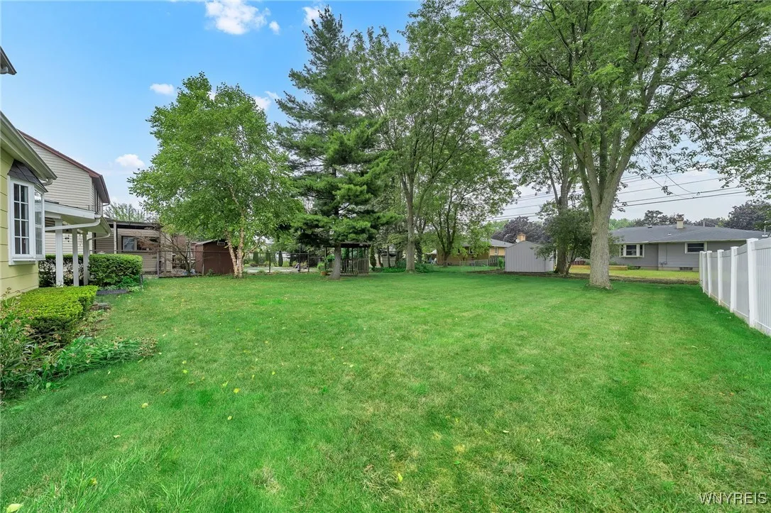 45 Forestview Drive, Lancaster, New York 14043, Lancaster, New York 14043, 3 Bedrooms Bedrooms, 6 Rooms Rooms,1 BathroomBathrooms,Residential,For Sale,45 Forestview Drive, Lancaster, New York 14043,B1627333